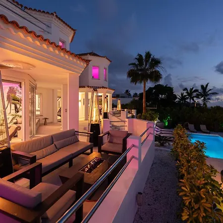 Casa Amore Tenerife Fully Serviced Includes All Food And Drink And Private Driver